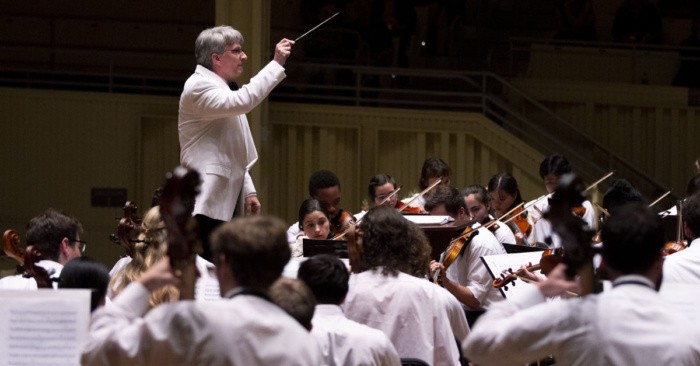 Timothy Muffitt conducting the Music School Festival Orchestra