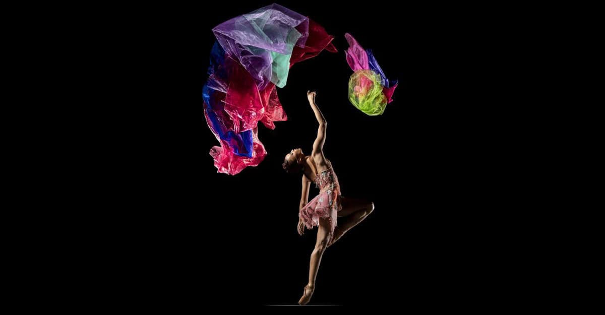 Amanda-Smith-_-Alonzo-King-LINES-Ballet-_-©-RJ-Muna-(1)